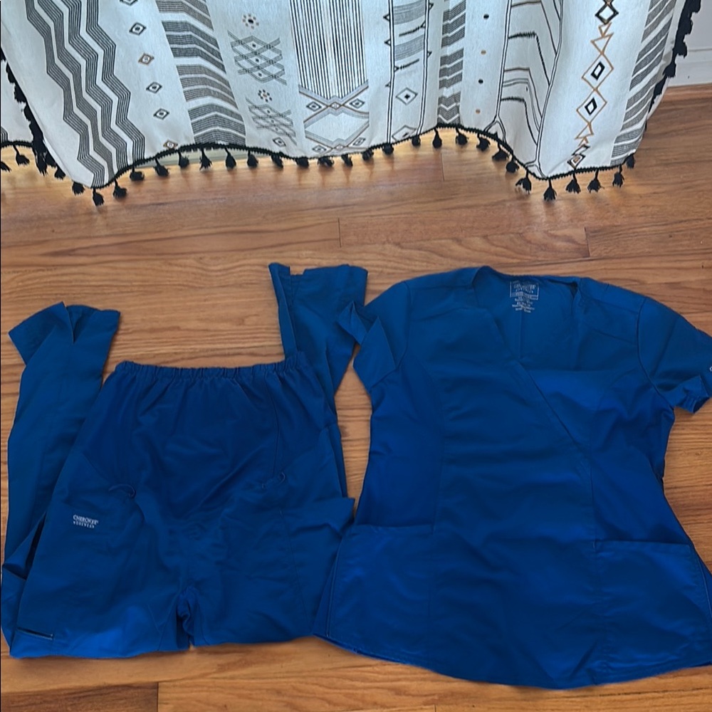 Maternity XS Scrub Set